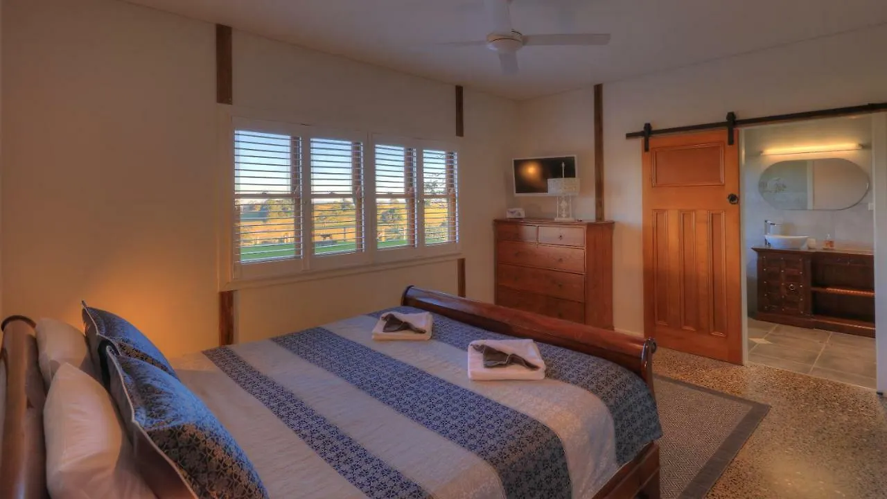 Bridle Guesthouse Maleny 3*,
